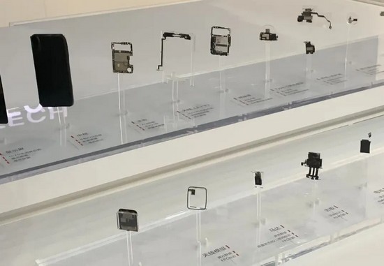 破局突圍！全球科技巨頭爭相布局，下一個萬億市場，湖北亮出兩張王牌，撬動全局！